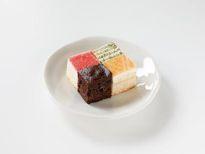 プチケーキ さくらtaste弁当 仕出し割烹しげよし